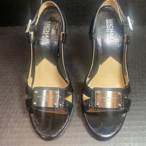 Michael Kors Shield Patent Leather strappy heels 5.5 Great!